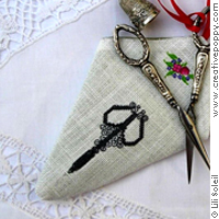 Embroidery scissor case, based on a design by Lili Soleil